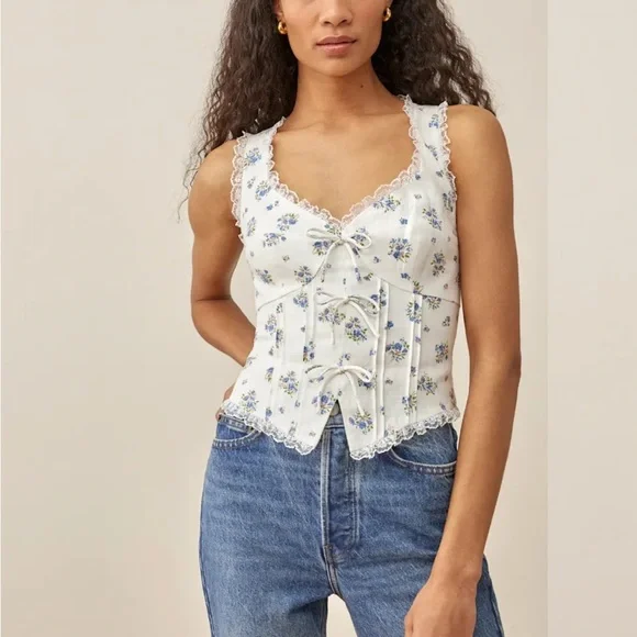 Corset style Floral Lace-Trimmed White Top - Picture 2 of 6